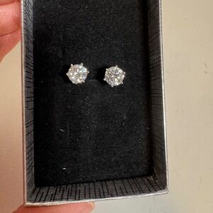 Moissanite Stud Earrings S925 Solid Silver D Color 2ct